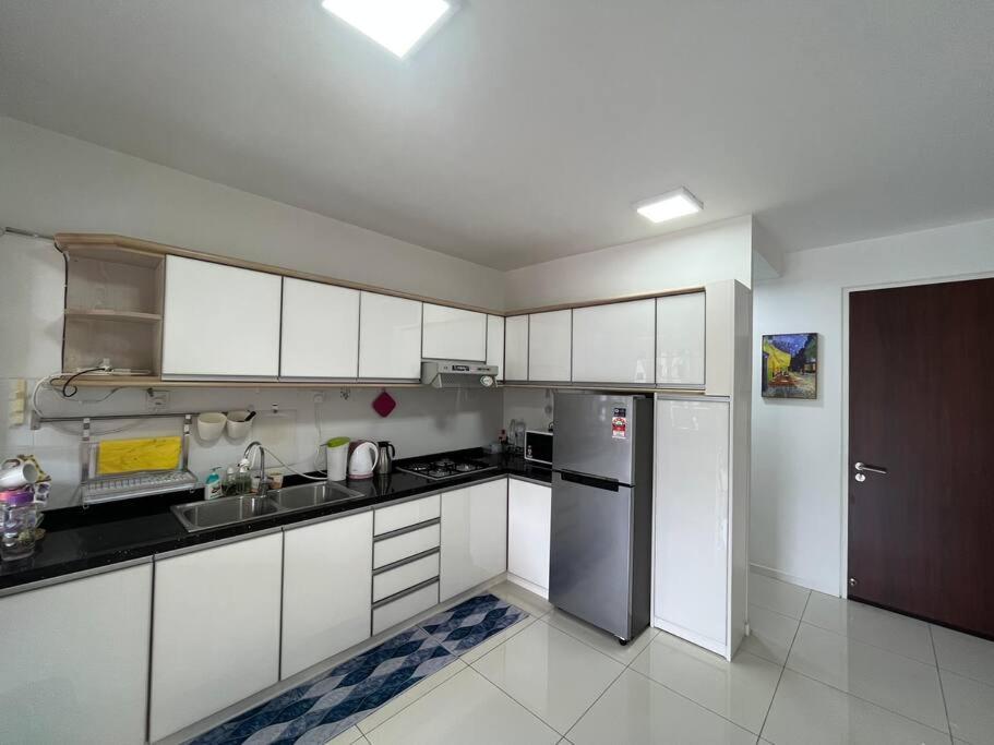 Apartment The Van Gogh Loft At Selesa Hillhomes *
